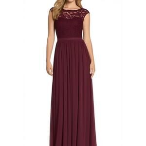David's Bridal Size 0 Burgundy Floral Lace Sleeveless Bridesmaid‎ Maxi Gown